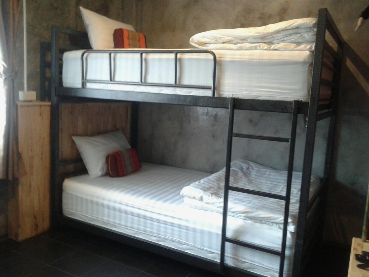 King Kong Hostel At Krabi By Eksteriør billede
